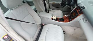 Mercedes-Benz C 220 2002 DIESEL CLIMA-thumb-6