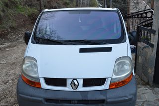 Renault Trafic '03