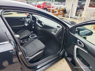 Kia Ceed / cee'd 2019-thumb-18