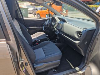 Toyota Yaris 2018  1.5 Style Selection Multidrive S-thumb-14