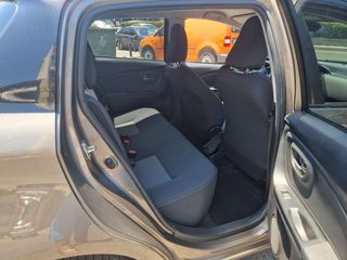 Toyota Yaris 2018  1.5 Style Selection Multidrive S-thumb-15