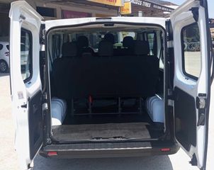 Renault Trafic 2016 9 Θέσεων  μεταφοράς προσωπικού  με ΦΠΑ-thumb-6