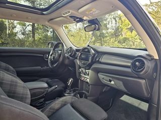 Mini Cooper D 2018 FULL EXTRA | PANORAMA | ΘΕΡΜΑΙΝΟΜΕΝΑ ΚΑΘΙΣΜΑΤΑ | EΞΑΙΡΕΤΙΚΟ-thumb-20