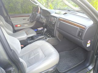 Jeep Grand Cherokee 2002 Overland 4.7 HO-thumb-23