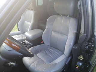 Jeep Grand Cherokee 2002 Overland 4.7 HO-thumb-17