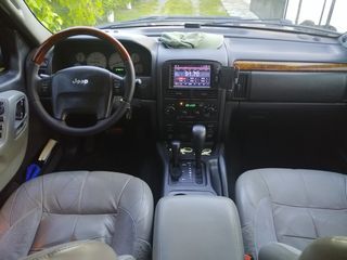 Jeep Grand Cherokee 2002 Overland 4.7 HO-thumb-20