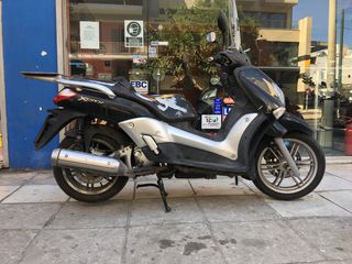 ΠΩΛΟΥΝΤΑΙ ΑΝΤΑΛΛΑΚΤΙΚΑ YAMAHA X-CITY 250cc