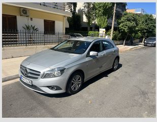 Mercedes-Benz A 180 '14 Urban