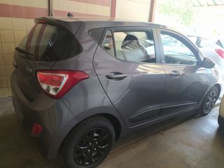 Hyundai i 10 2015-thumb-12