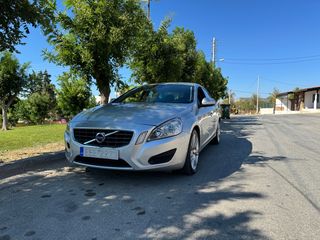 Volvo S60 '11 T3