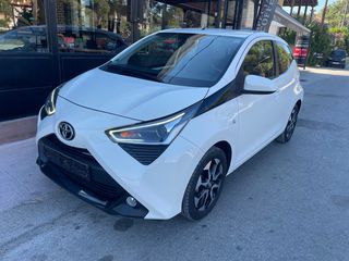 Toyota Aygo '19  1.0 x play touce camera 