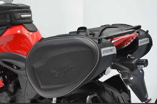 CARBON ΑΔΙΑΒΡΟΧΟ ΕΠΕΚΤΕΙΝΟΜΕΝΟ ΣΑΜΑΡΙ 58L ΜΗΧΑΝΗΣ MOTOCENTRIC 0096