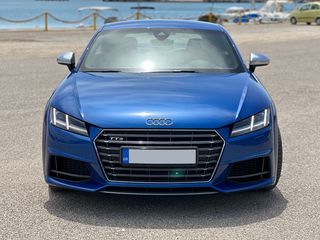 Audi TTS 2015