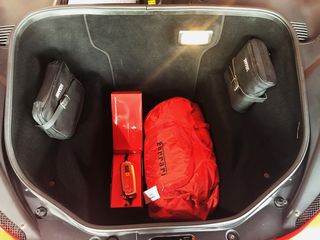 Ferrari 458 Italia 2010 CARBON SEATS CERAMIC BRAKES NAVI CAMERA -thumb-12