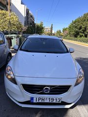 Volvo V40 '15