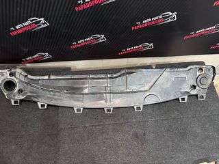 Opel Astra κάλυμμα παρμπρίζ 2015-2019