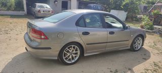 Saab 9-3 2004 Aero-thumb-11