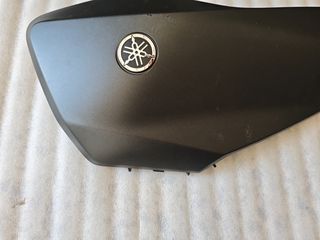 Πλαστικά Yamaha Χ-max 2023 +-thumb-9