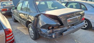 Mercedes-Benz w124 e200 (2000cc)-thumb-3