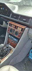 Mercedes-Benz w124 e200 (2000cc)-thumb-16
