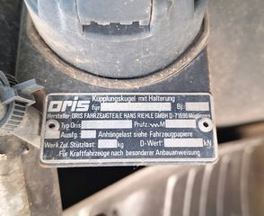Mercedes-Benz w124 e200 (2000cc)-thumb-21