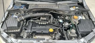 Opel Corsa 2004-thumb-2