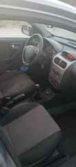 Opel Corsa 2004-thumb-7
