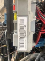 Ασφαλειοθήκες  BMW e87-90 6906613 6906709