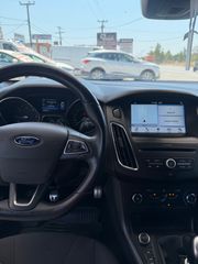 Ford Focus 2017 TITANIUM-thumb-7