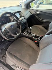 Ford Focus 2017 TITANIUM-thumb-8