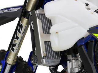 ΠΡΟΣΤΑΤΕΥΤΙΚΑ ΦΥΓΕΙΟΥ ΝΕΡΟΥ SHERCO  SEF-R FACTORY RACING 250 2024 SEF-R 300 2024 AX1733 | AXP-thumb-1
