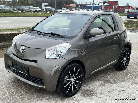 Toyota iQ '12  1.4 D-4D 