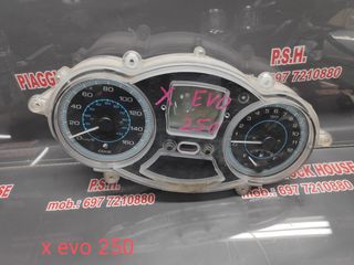 ΚΟΝΤΕΡ PIAGGIO X-EVO 250 ΣΕ ΑΡΙΣΤΗ ΚΑΤΑΣΤΑΣΗ!! PIAGGIO STOCK HOUSE!! ΝΟ.1 ΣΕ ΟΛΗ ΤΗΝ ΕΛΛΑΔΑ!!