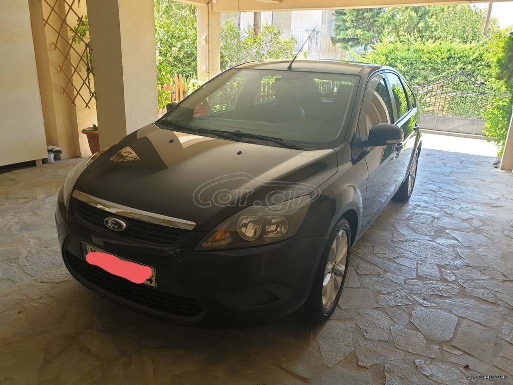 Ford Focus 2010 IKON