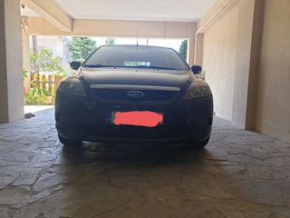 Ford Focus 2010 IKON-thumb-1