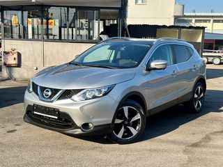 Nissan Qashqai '16 1.2 * Connect Edition *