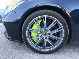 Porsche Panamera 2018 Turbo S e-hybrid-thumb-5