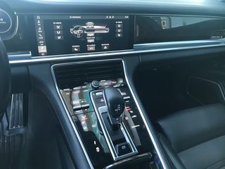 Porsche Panamera 2018 Turbo S e-hybrid-thumb-9