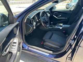 Mercedes-Benz C 180 2019 d T Night Packet Avantgarde Manual-thumb-7