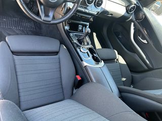 Mercedes-Benz C 180 2019 d T Night Packet Avantgarde Manual-thumb-11