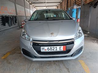 Peugeot 208 2015