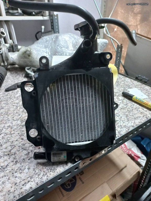 Ψυγείο νερού από sym JetX 125