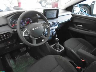 Dacia Sandero 2025 Stepway Expression TCe 90 CVT-thumb-8