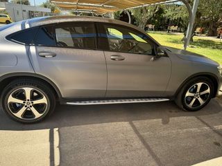 Mercedes-Benz GLC Coupe 2019 250d Book Service-thumb-2