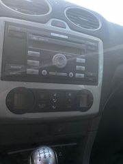 Ford Focus 2007 Mk2 Ghia Edition-thumb-4