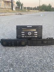 Ford Focus 2007 Mk2 Ghia Edition-thumb-11