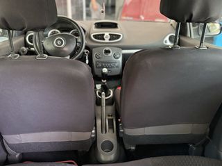 Renault Clio 2006-thumb-7