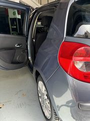 Renault Clio 2006-thumb-10