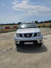 Nissan Pathfinder 2006-thumb-2
