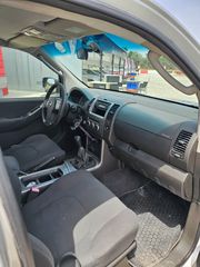 Nissan Pathfinder 2006-thumb-9